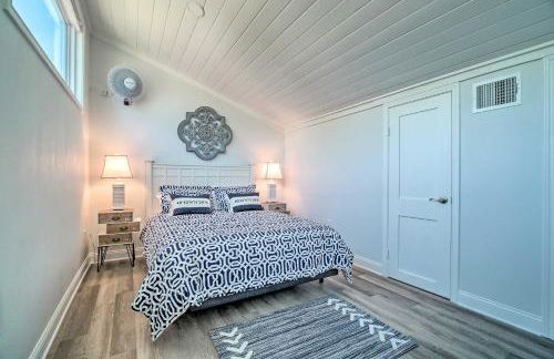 Bright Home with Dock on Lake Conroe! - Photo 19