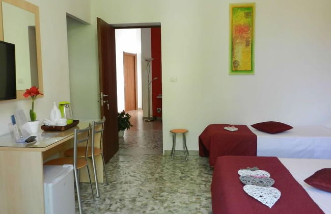 Actinia Accomodation - Photo 11