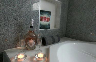 Moderne helle 2,5 Zimmer Wohnung mit großem Bad und Küche in Trossingen - Foto 25