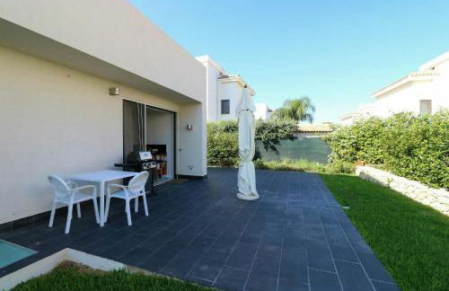 Modern Villa With Views Of Ortigia - Foto 18