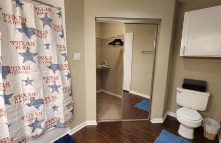 Med Center Charm 2br Haven - Photo 19