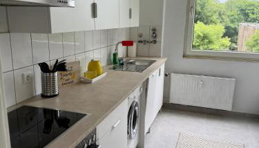 Comfy Modern 4-Bed Apartment, WiFi, 20min DUS, 5min A46 - Foto 2