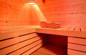 Dormi nella SPA privata con letto ad acqua, sauna, doccia emozionale e kneipp - Foto 16