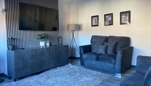 Renfrew Apartment Near Glasgow Airport - Foto 1