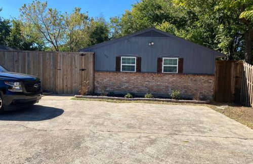 2bd 1bth Newly Renovated Home near Cowboys Stadium etc - Foto 16
