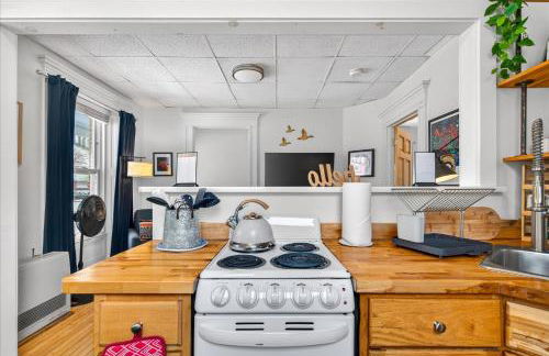 Charming 1BR Steps from Church Street - Downtown - Foto 16