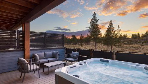 Sleeps 40! 8 Modern Units/20 Bdrs w/ Deck+hot Tub, 10mins to Downtown & Old Bend - Foto 5, Other