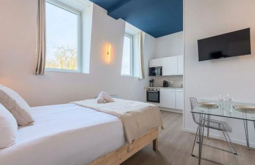 Studio équipé côté rue, parking gratuit - Foto 3