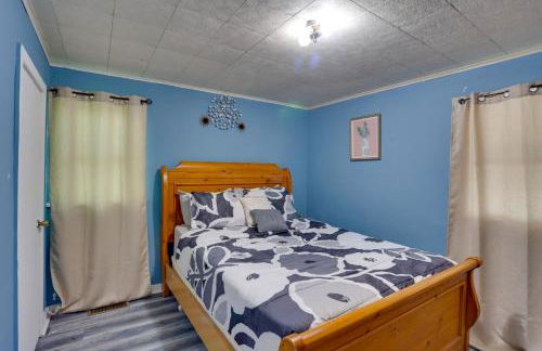 9 Mi to Hersheypark Spacious Home with Deck - Foto 17