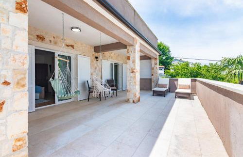 Private holiday house Villa SoulSet with garden and Pool Near Beach in Malinska, Krk - Foto 29