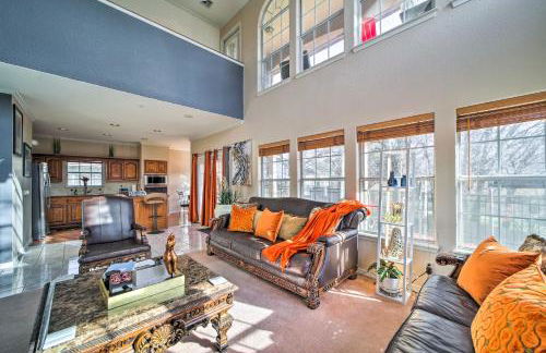 Upscale Home with Views and Game Room! - Foto 4