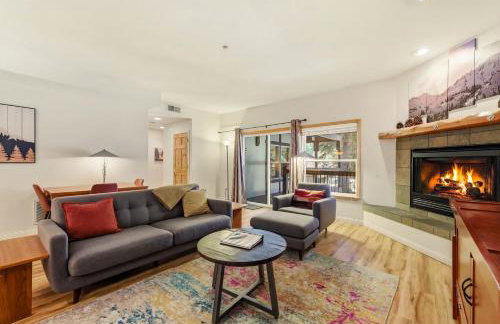 2 Miles to Palisades Ski Resort w Free Shuttle! - Foto 8