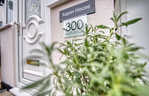 Stylish House - B'ham Airport and NEC, JLR Solihull, Business & Leisure Stays - Aspen House - Photo 29