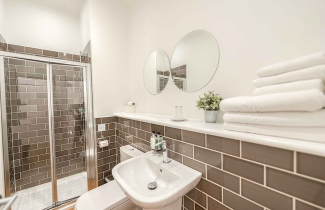 Edinburgh Castle Apartments and Suites - Foto 37