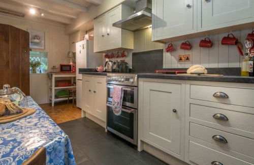 Llys-Derwin - Photo 5