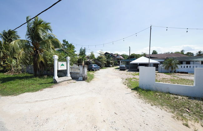 OYO 90990 Sri Tempurung Homestay - Foto 39