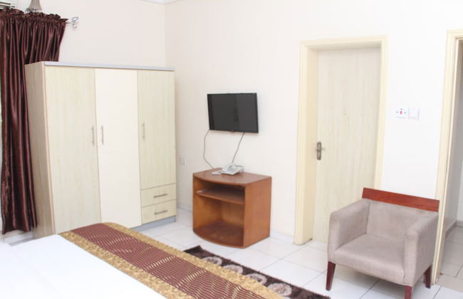 Barcelona Apartment - Photo 2