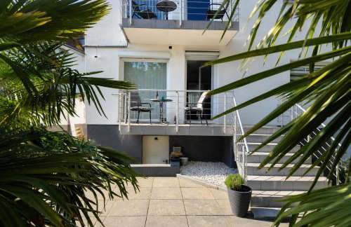 Gelbe Koffer - Design-Maisonette in Schiffweiler - private Terrasse & Grill - nahe Wald & See - Self-Check-in - 2 Parkplätze - Photo 26