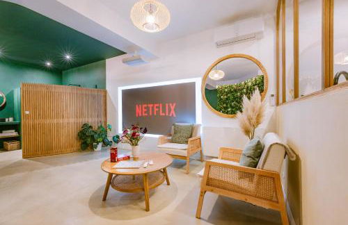 ÉROS - Loft entier avec Balnéo & Rétroprojecteur - Foto 9