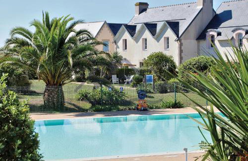 LocaLise - Maison E2 au Guilvinec - A 20m de la mer avec jardin et piscine - Tout à pied, plage, port, centre commerces, marché - Wifi inclus - Vue mer de la chambre - Animaux bienvenus - Linge de lit inclus - Foto 28