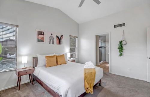 Chic Poolside Oasis - Karaoke - BBQ - Games - Foto 16