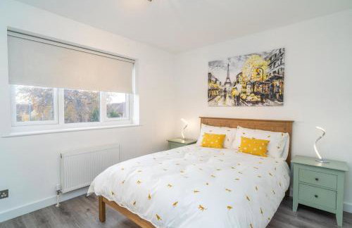 2 bedroom house with parking in Borehamwood - Foto 20