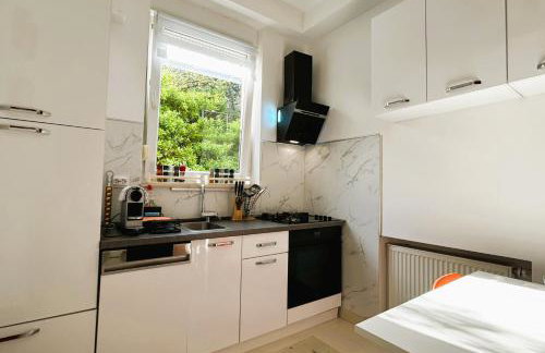 Apartment Silver Star with parking - Photo 33