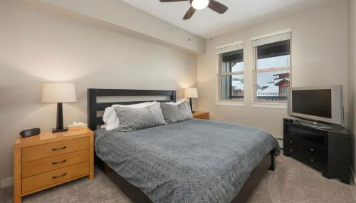 Ski-In / Ski-Out 1 Bedroom Condo base of WP Resort - Foto 5