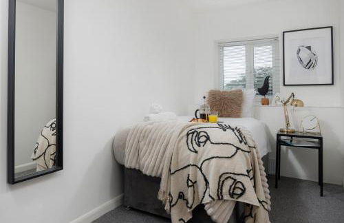 Stunning Penthouse Apartment - Sea view - Plymouth - Parking - By Habita Property - Foto 46