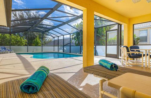 373 - Stunning 4 Bedroom Villa with own Private South East Facing Pool - Photo 76