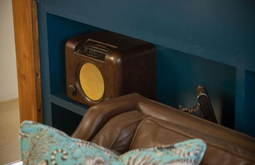 The Old Mission Church - Photo 17