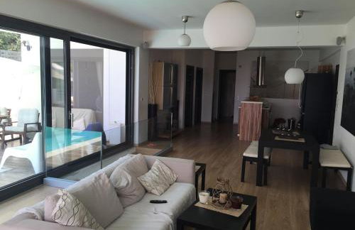 Luxurius villa with sea view - Foto 27