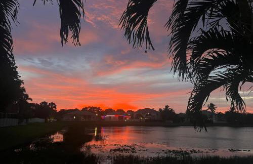 Luxury House with Movie Theater - Foto 35