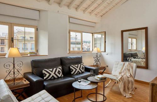 Lodgingmalaga Plaza de la Constitución - Photo 62