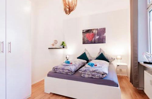 Helle Wohnung in TOP-Lage, Hasselbachplatz - Altstadt, W-LAN, 4 Schlafplätze - Foto 3