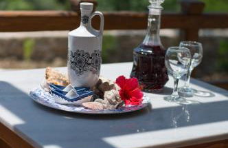 To Stolidi tis Psinthou - Foto 14