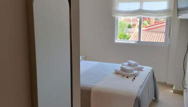 DENIA Playa Santa Ana Adosados - Cómodo apartamento con Piscina, Terraza y Parking, a 2 minutos de la playa - Photo 5