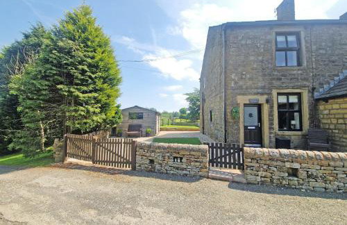 Doorstones Cottage - Photo 1