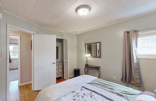 Work and Play! Home 1 Mi to Dtwn and Central Market - Foto 15