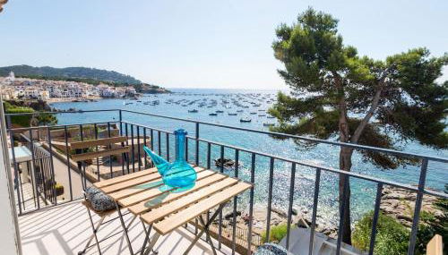 Precioso apartamento en primera línea de mar en Calella de Palafrugell - Foto 1