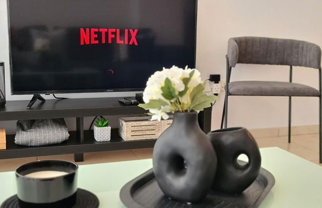 73 LCA - Stay Novel Apartment - Photo 2