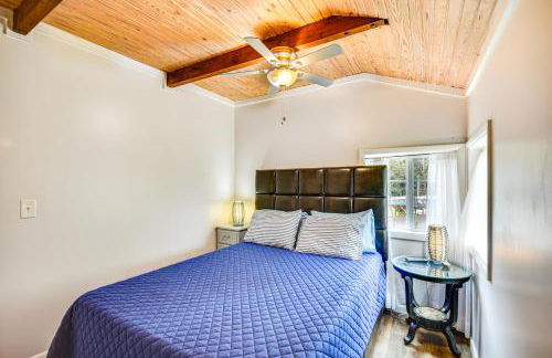 Cozy Cottage with Deck Walk to Lake of the Ozarks! - Foto 12