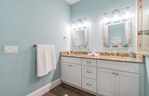 LUXURY VACATION HOME! ADD A GOLF CART!! - Photo 44