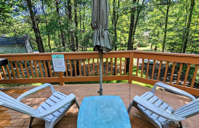 The Bear Foot Lodge by Avantstay Game Room, Deck, Beach/lake Access - Photo 23