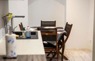 Gîte La Tour des Remparts Pool & Jacuzzi - Foto 73