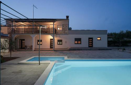 Summer House Nina - Photo 18