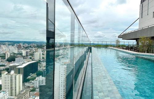 Lindo flat em prédio luxuoso - Excelente localização - Foto 26