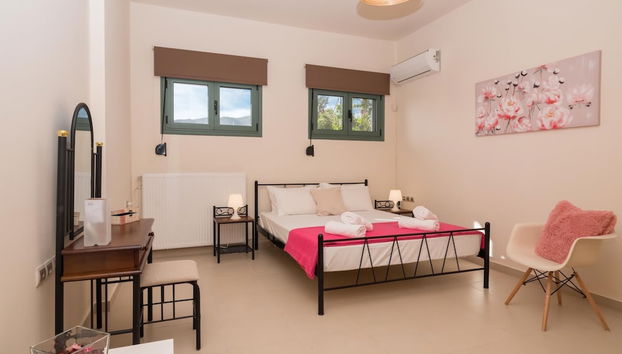 Villa Near Seaside Village With Pool - Foto 4, Habitación