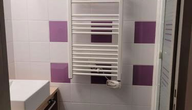 Loris - Foto 3, Shower