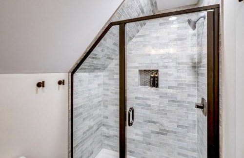 Dock and Views Spacious Lake Sinclair Retreat - Foto 22